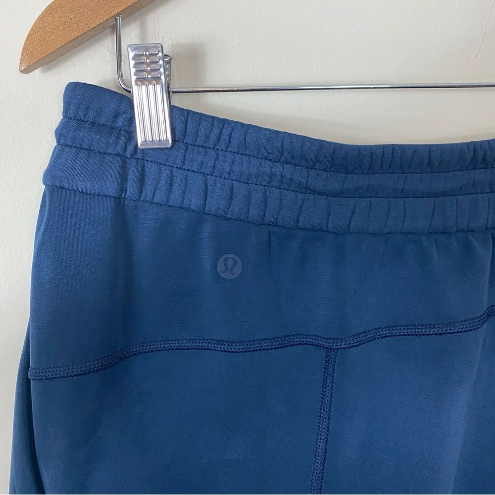LIKE NEW Lululemon Softstreme High Rise Straight Leg Crop Pants True Navy - 12